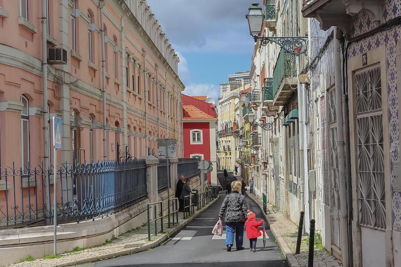 Апартаменты Cosy Liberdade By Homing Лиссабон Экстерьер фото